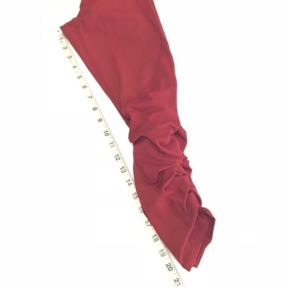 Fabletics Mid Rise Pureluxe Leggings Ruched 7/8 - Picture 10 of 10